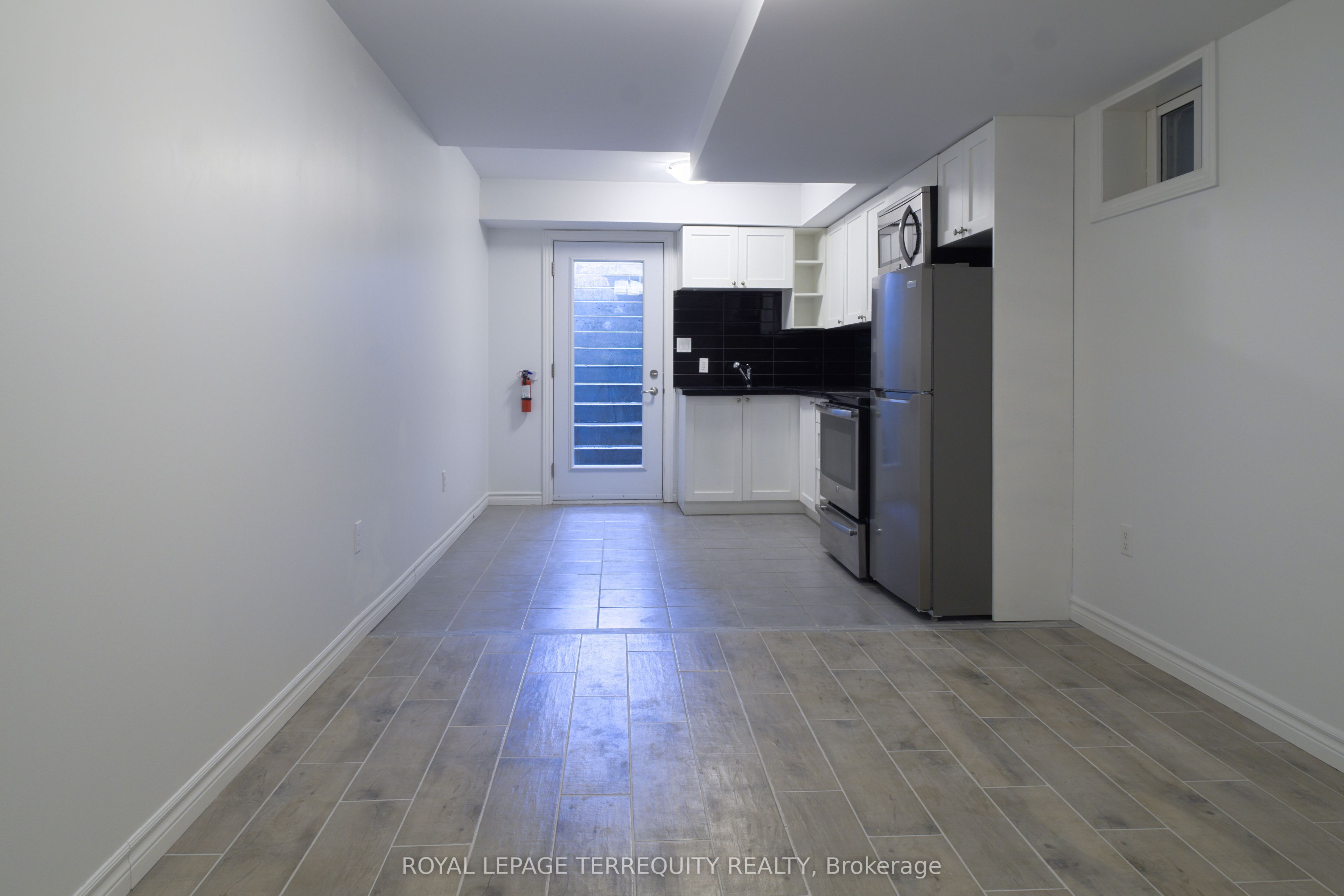 Additional image 5 of Bsmt-665 Crawford Street, Toronto, ON, M6G 3K1