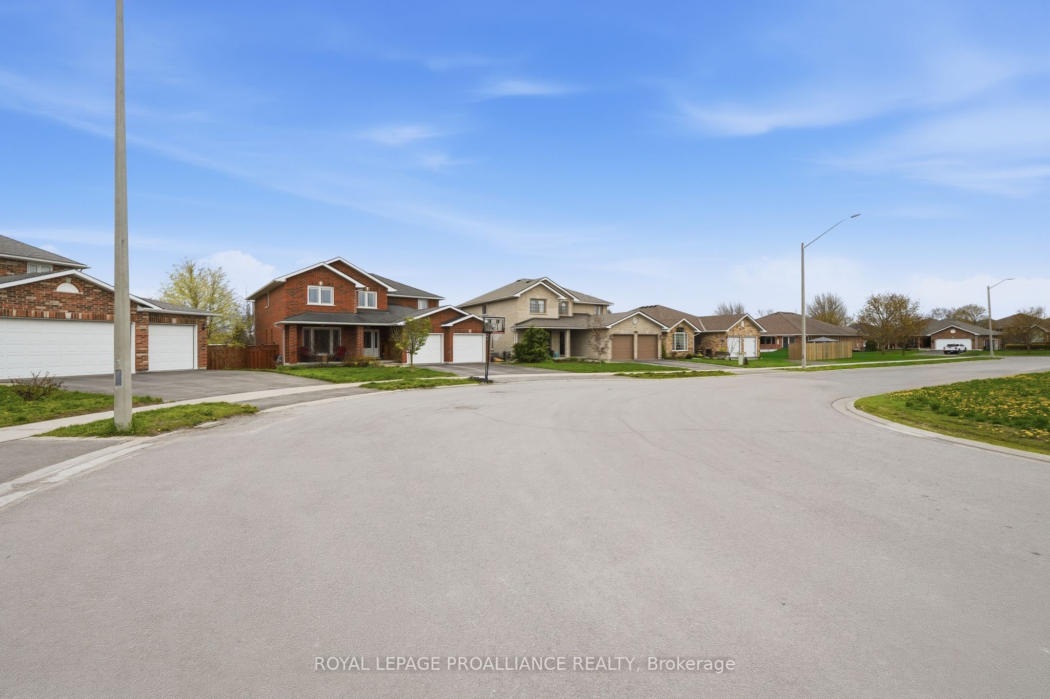 Additional image 2 of 9 Essex Drive, Belleville, ON, K8M 0M5