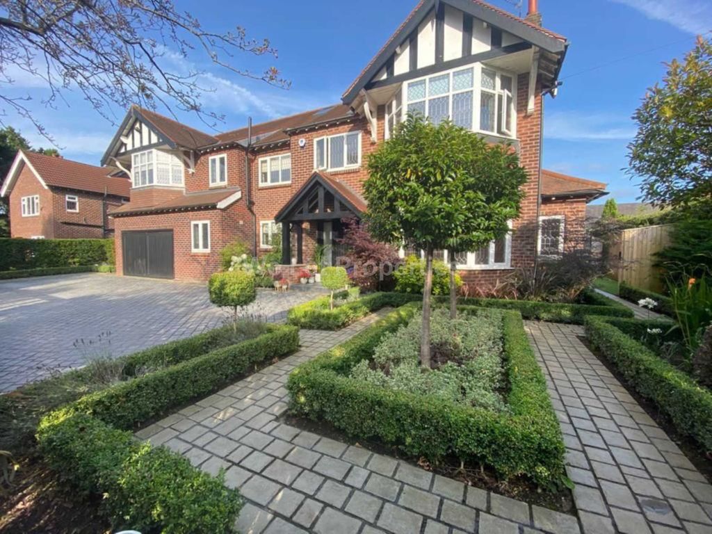 7 bed detached house to rentSt Michaels Avenue, Bramhall SK7