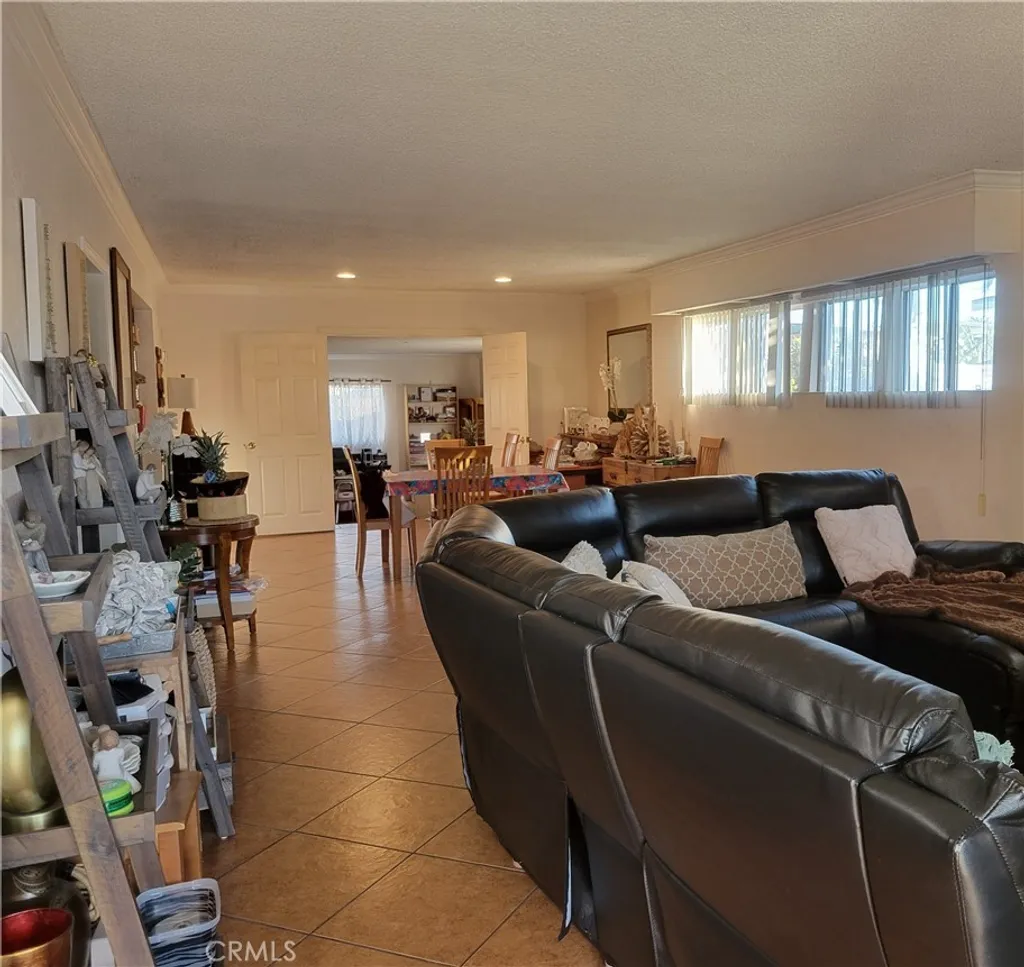 Additional image 5 of 1934 Vineyard Avenue, Los Angeles, CA 90016