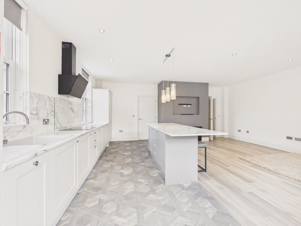 Additional image 10 of 1 bed flat for saleThe Beeches, 99 Main Street, Willerby, Hull, East Riding Of Yorkshire HU10