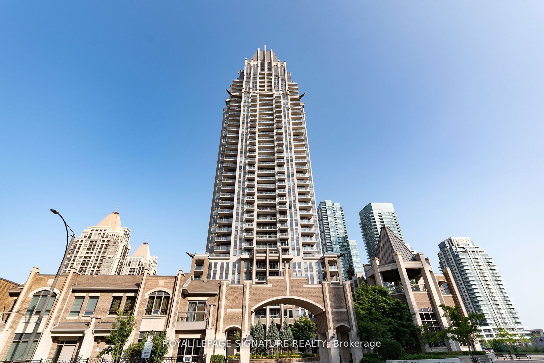 Additional image 2 of 2506-388 Prince Of Wales Drive, Mississauga, ON, L5B 0A1