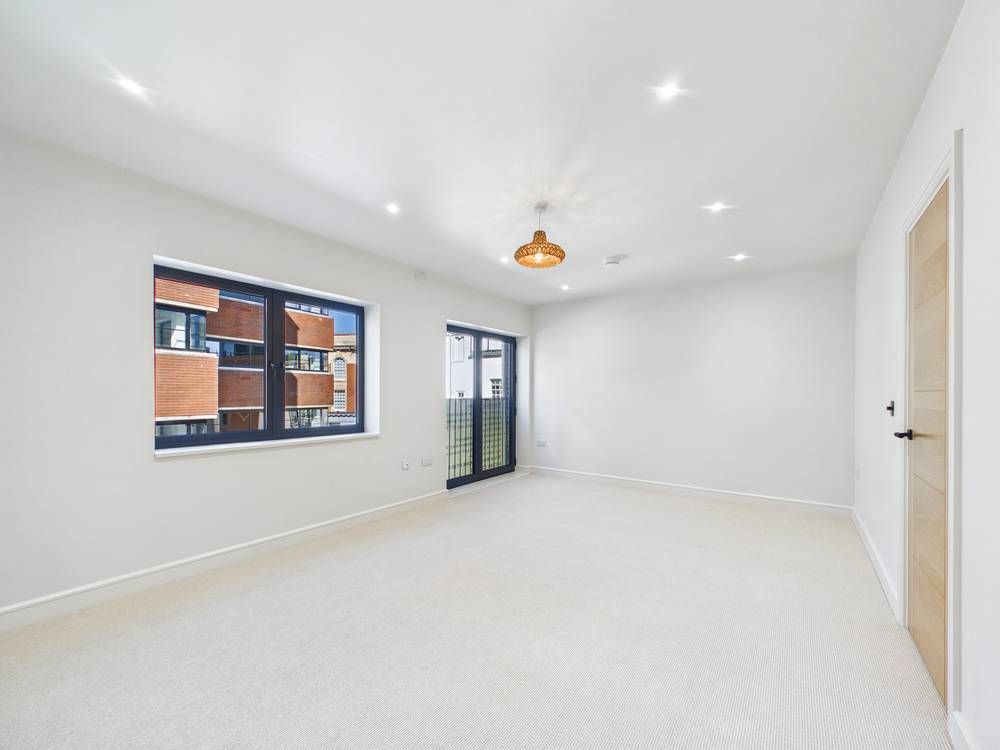 Additional image 12 of 4 bed flat to rentCoytes Gardens, Ipswich, Suffolk IP1