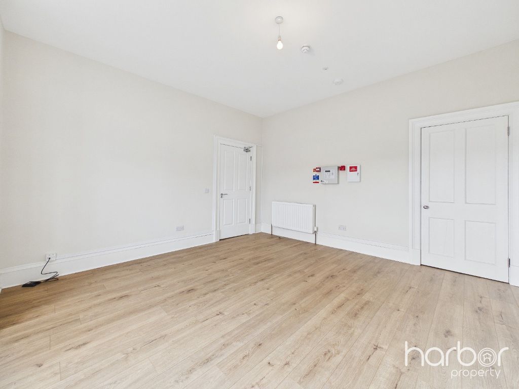 Additional image 18 of 4 bed detached house for saleSouth Bellsdyke Farm, Falkirk, Stirlingshire FK2