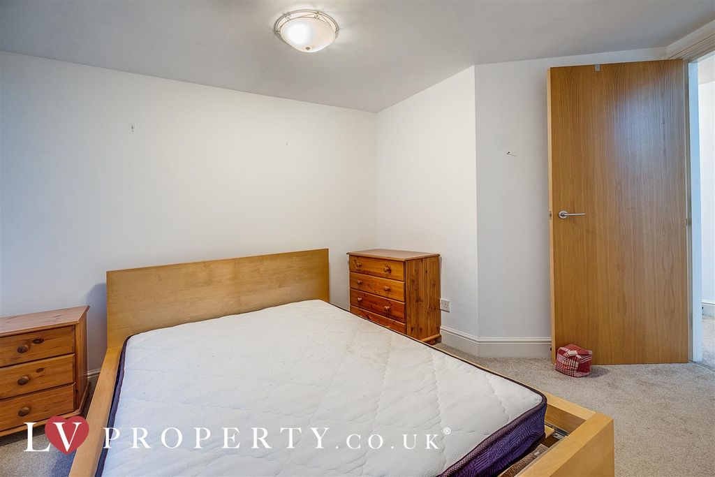 Additional image 8 of 2 bed flat to rent35 Paradise Street, Birmingham B1