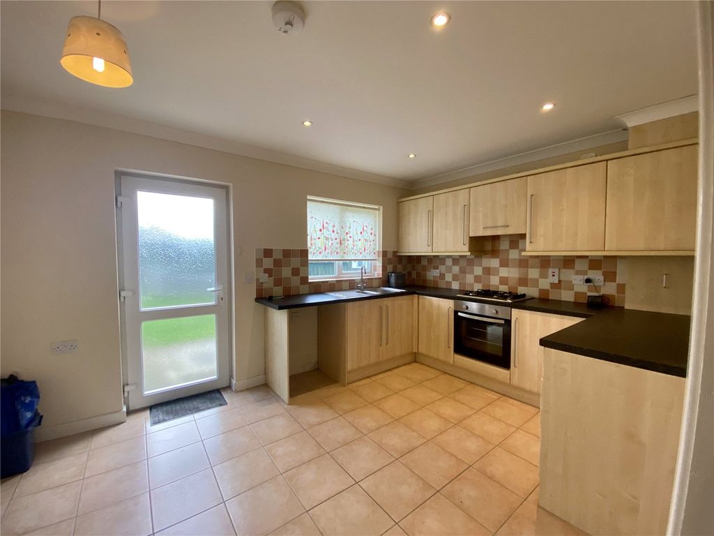 Additional image 6 of Semi-detached house to rentRidgeview Close, Pennar, Pembroke Dock SA72