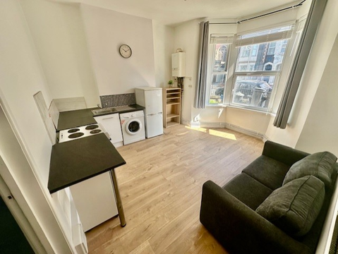 Piercefield Place, Cardiff CF24