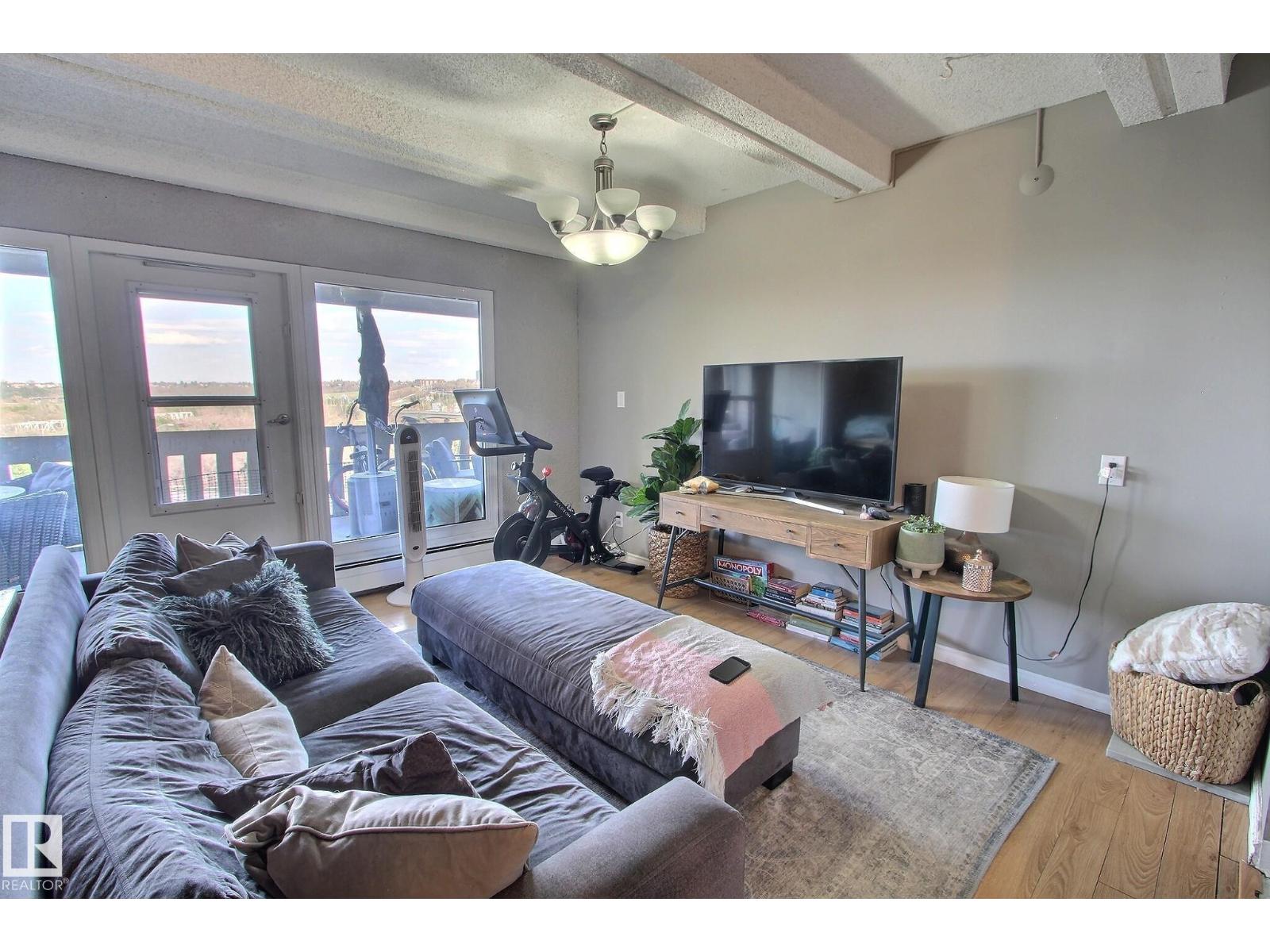 Additional image 3 of 508-9918 101 Street NW, Edmonton, AB, T5K2L1