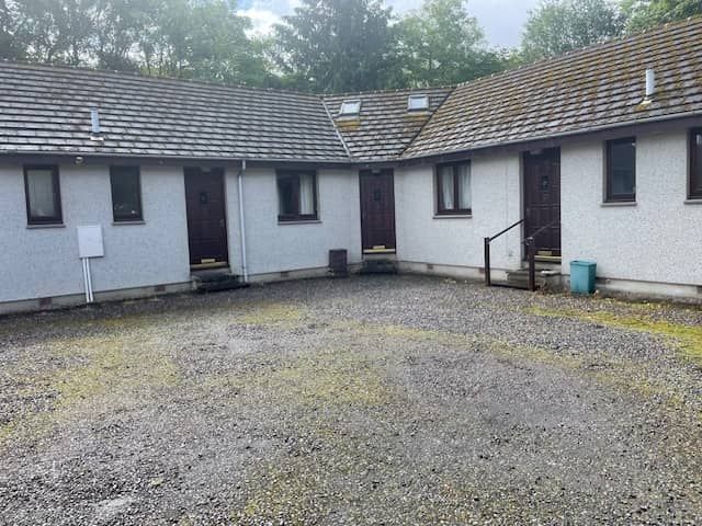 2 bed terraced bungalow to rent3 Loch Ness Bungalows, Drumnadrochit IV63