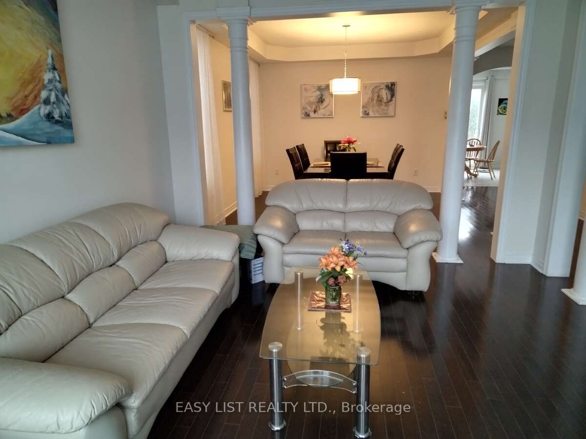 Additional image 3 of 16 Grovewood Street, Richmond Hill, ON, L4E 4X4