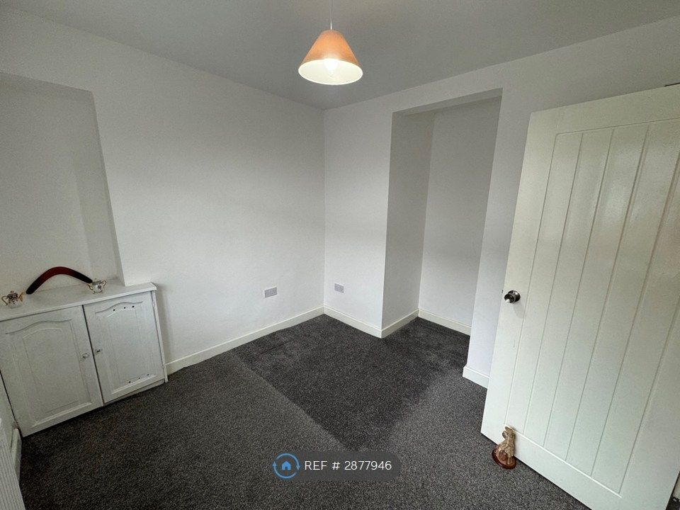 Additional image 13 of 4 bed semi-detached house to rentOld Park Terrace, Pontypridd CF37