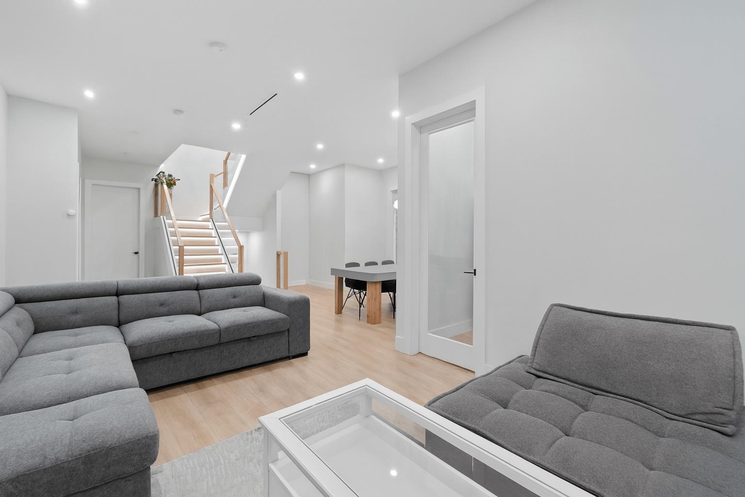 Additional image 6 of 5499 Manor Street, Burnaby, BC, V5G 1B6