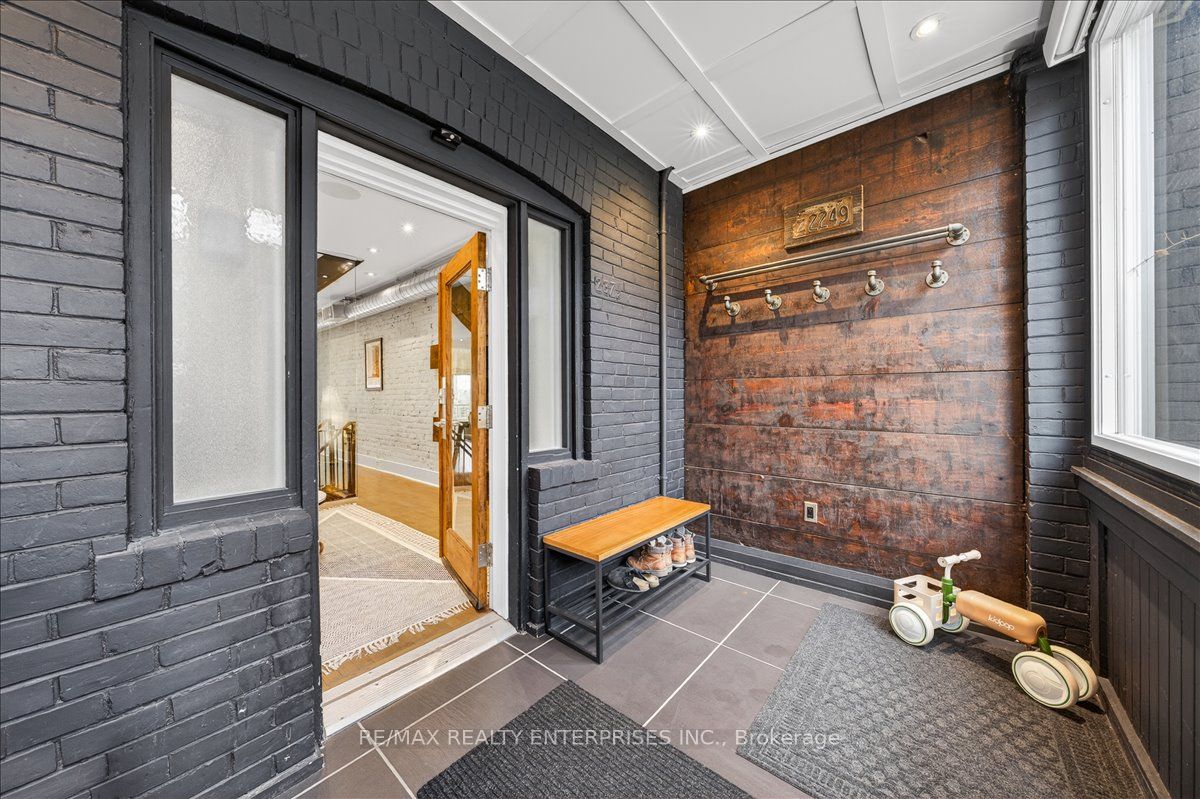 Additional image 4 of 237A Leslie Street, Toronto, ON, M4M 3C8