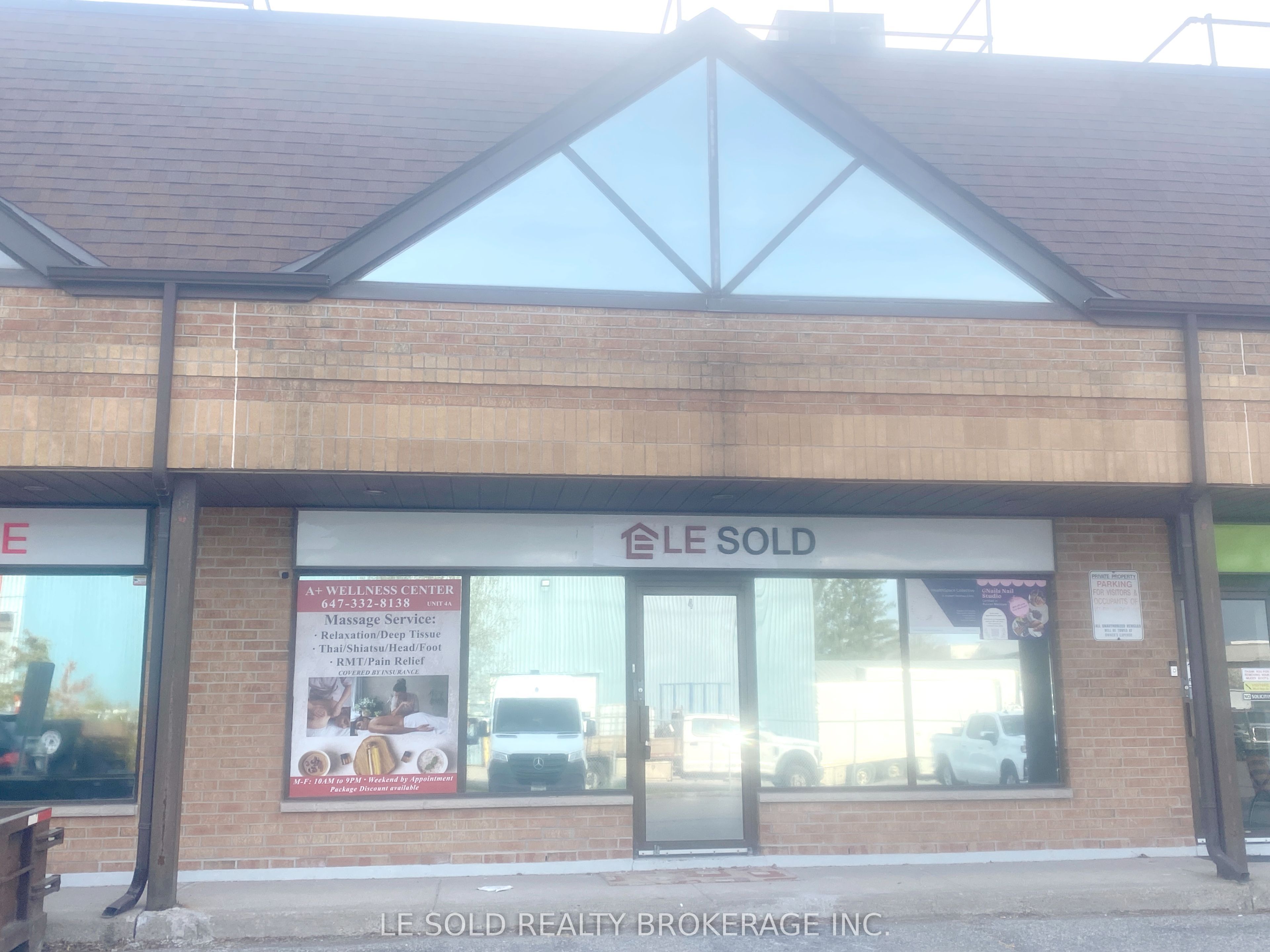 Additional image 2 of Unit 4 - F &-117 Ringwood Drive, Whitchurch-stouffville, ON, L4A 8C1