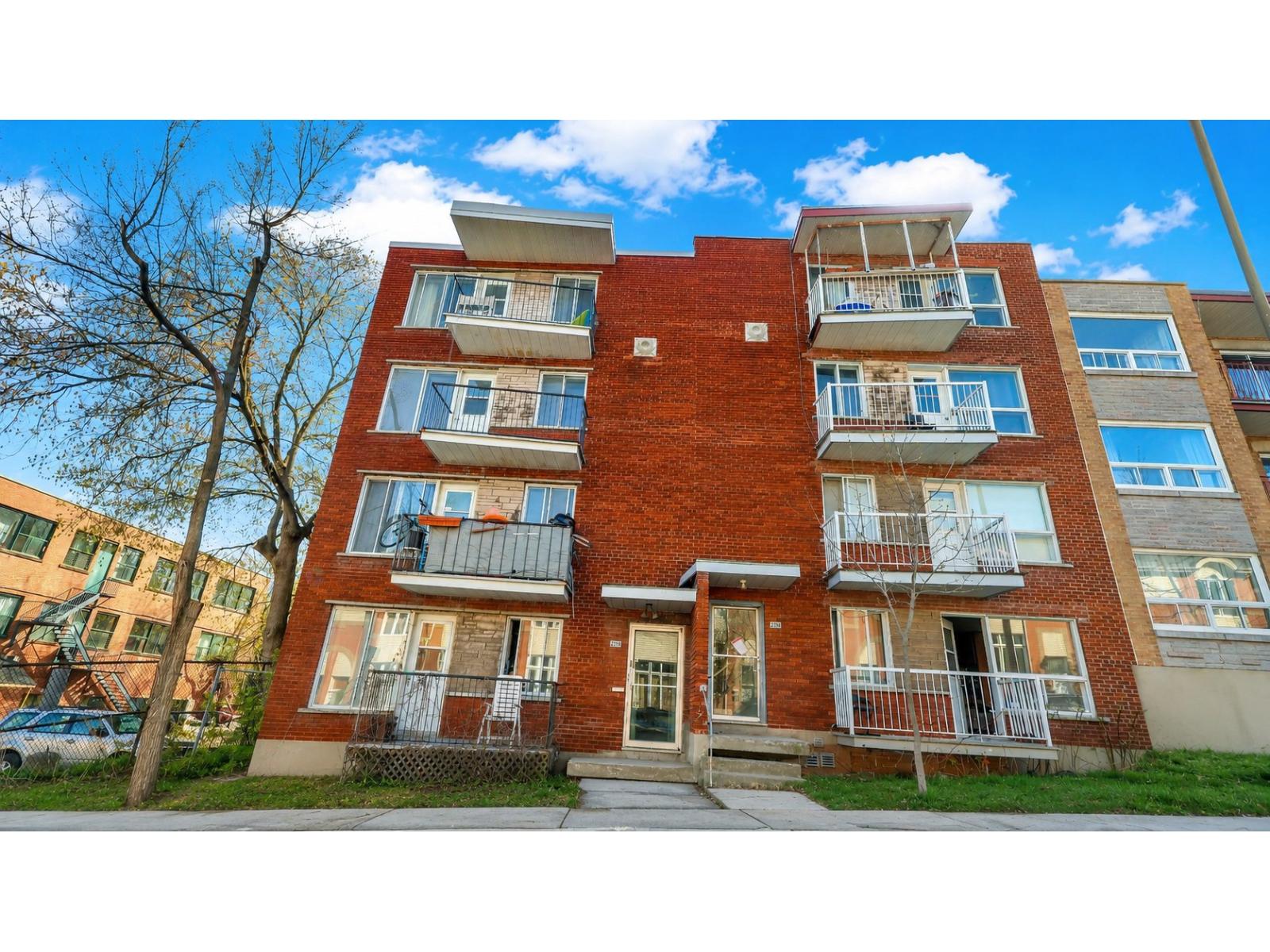 2290 Rue Parthenais