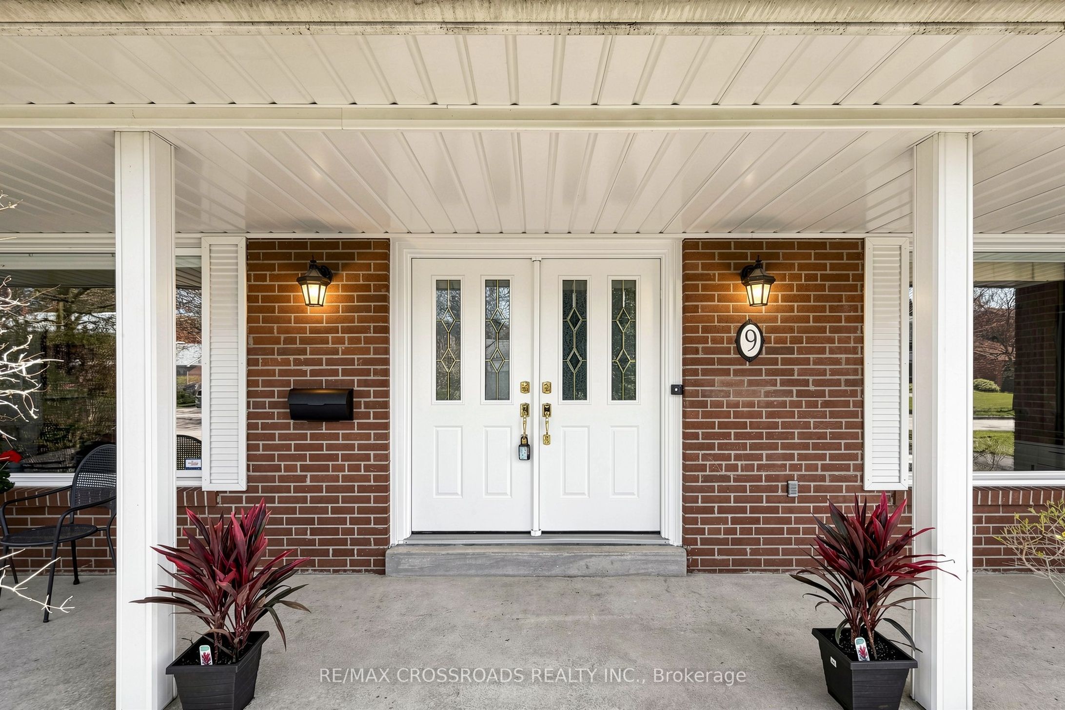Additional image 2 of 9 Tullamore Drive, Toronto, ON, M2L 2E9