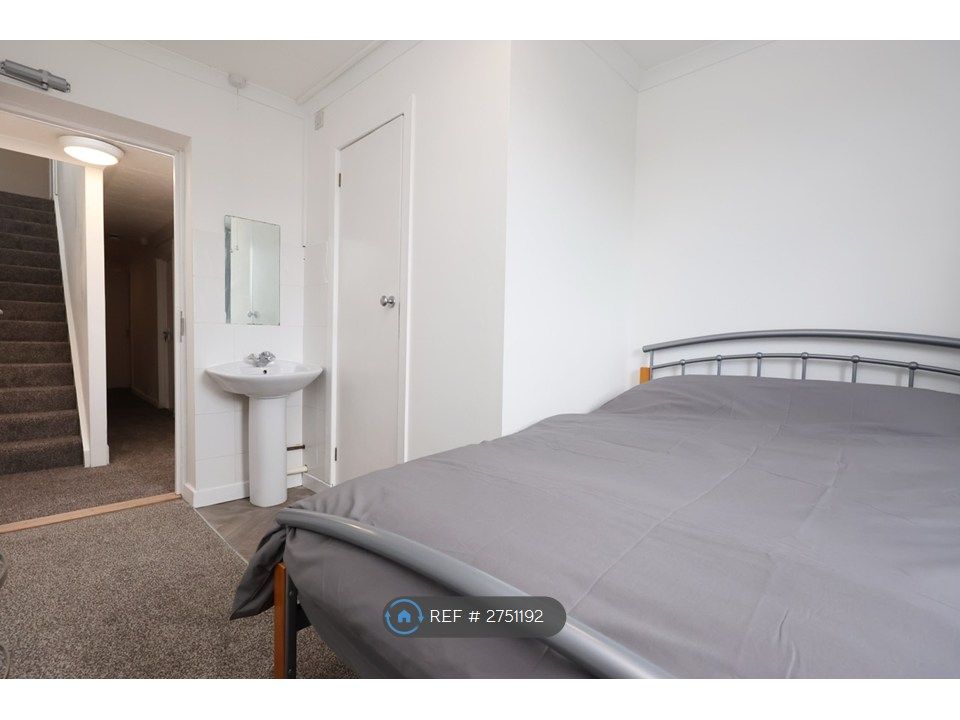 Additional image 27 of Room to rentNew St, Burry Port SA16