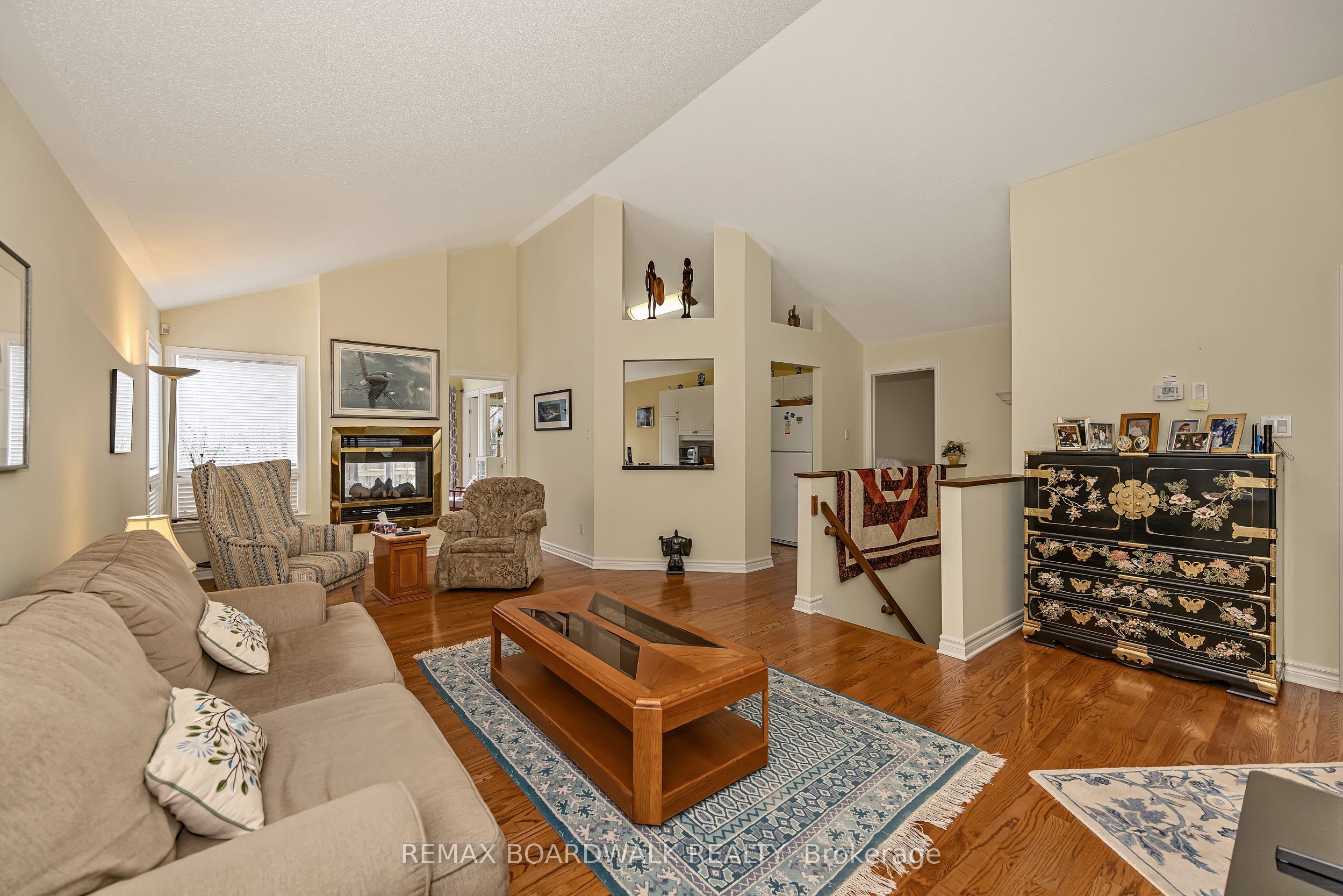 Additional image 5 of 18 Fieldcrest Avenue, Ottawa, ON, K2J 4W7