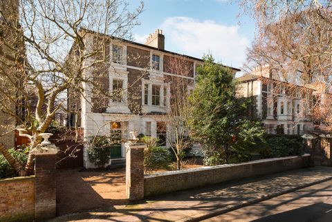 116 Station Road, Barnes, London SW13
