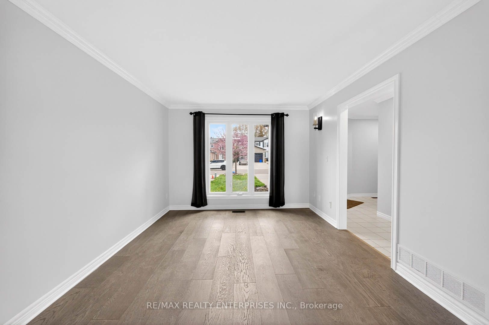 Additional image 4 of 46 Robson Crescent, Hamilton, ON, L8W 3J1
