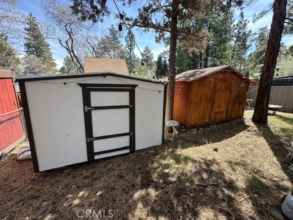 Additional image 27 of 245 Sunset Ln, Sugarloaf, CA 92386