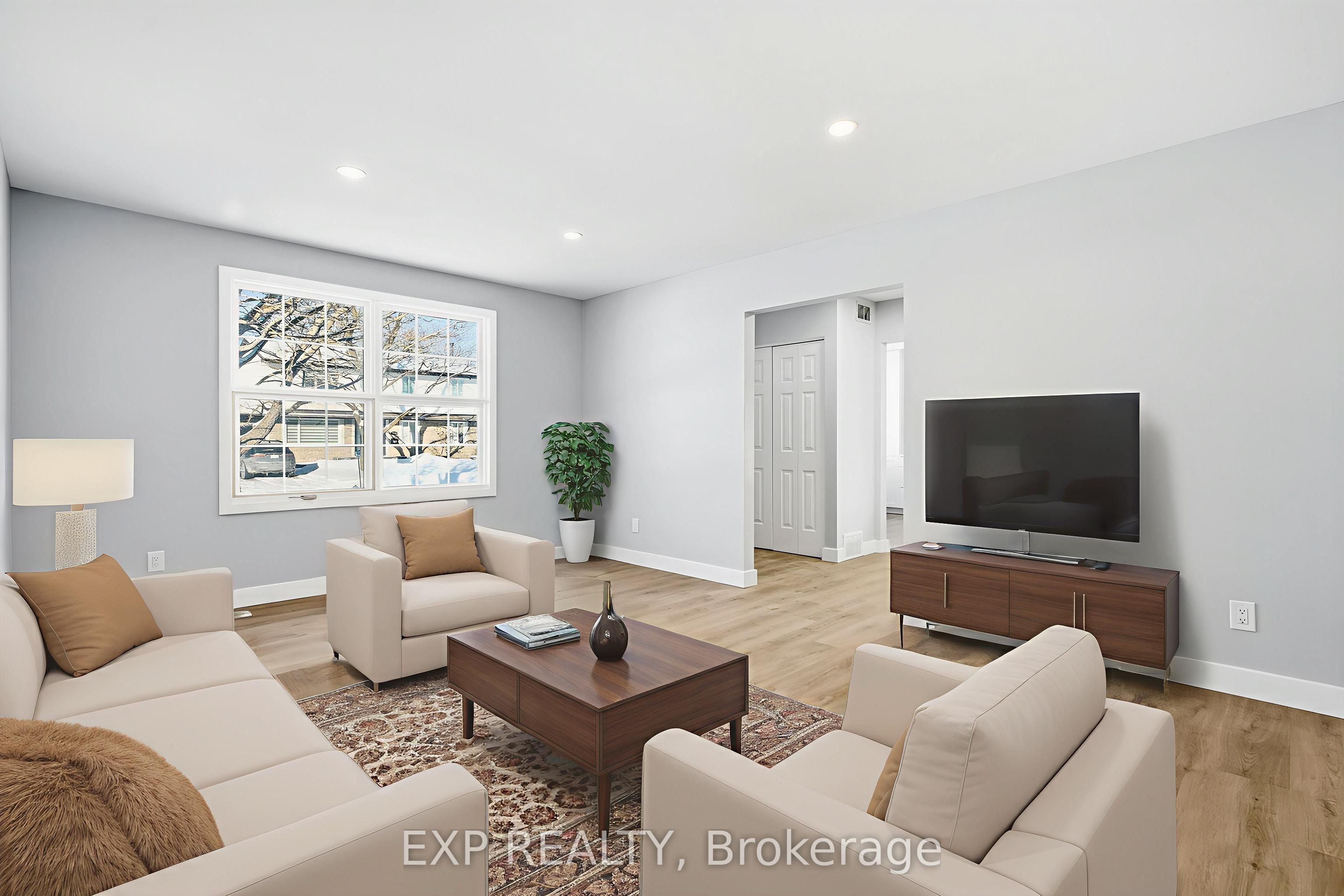 Additional image 3 of 2158 Fillmore Crescent, Ottawa, ON, K1J 6A4
