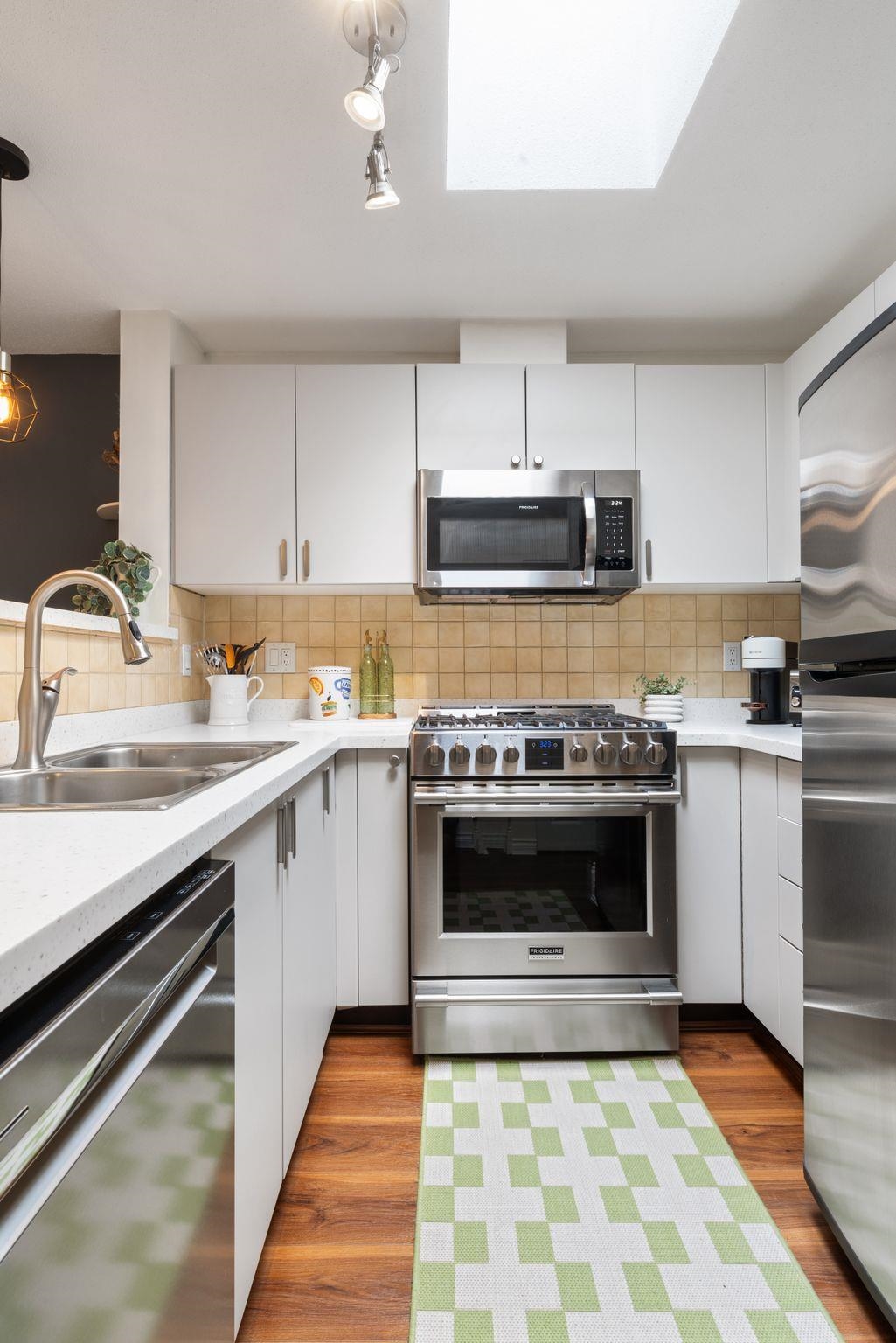 Additional image 5 of 404-2741 Hastings Street E, Vancouver, BC, V5K 1Z8
