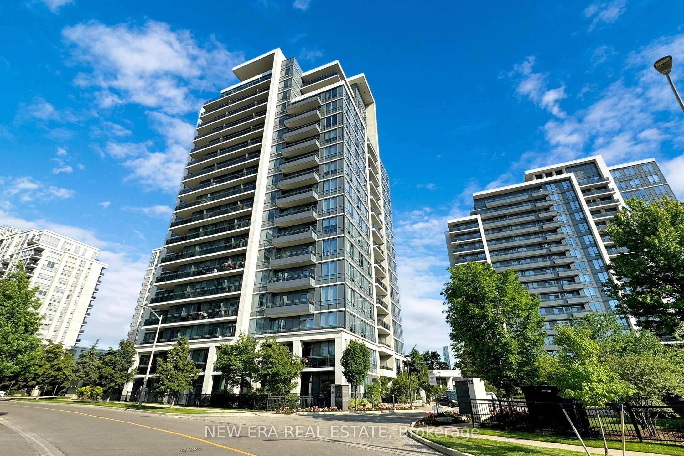 1206-75 North Park Road, Vaughan, ON, L4J 0H8