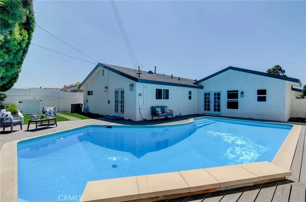 Additional image 68 of 2543 E Locust Ave, Orange, CA 92867