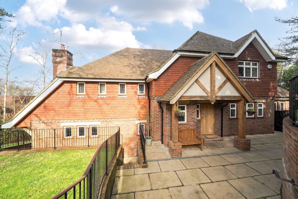 5 bed detached house to rentMerlewood, Sevenoaks TN13