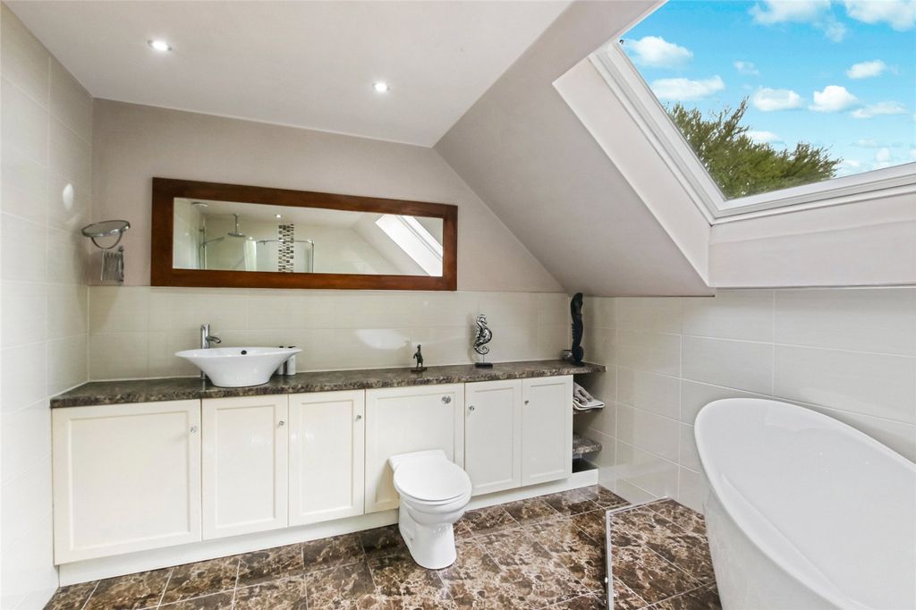 Additional image 24 of 3 bed cottage for saleRoughrigg Farm Road, Longriggend, Airdrie, North Lanarkshire ML6