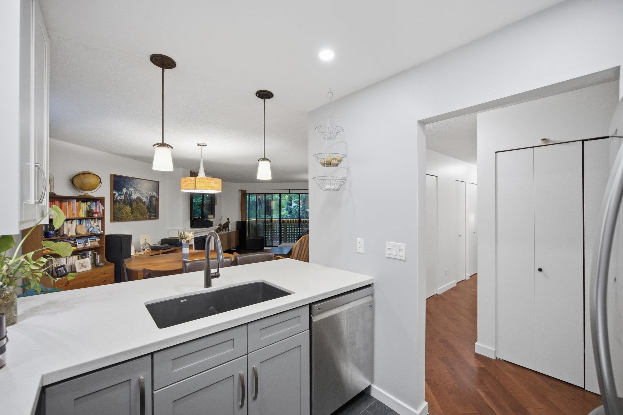 Additional image 4 of 202-3187 Mountain Highway, North Vancouver, BC, V7K 2H4