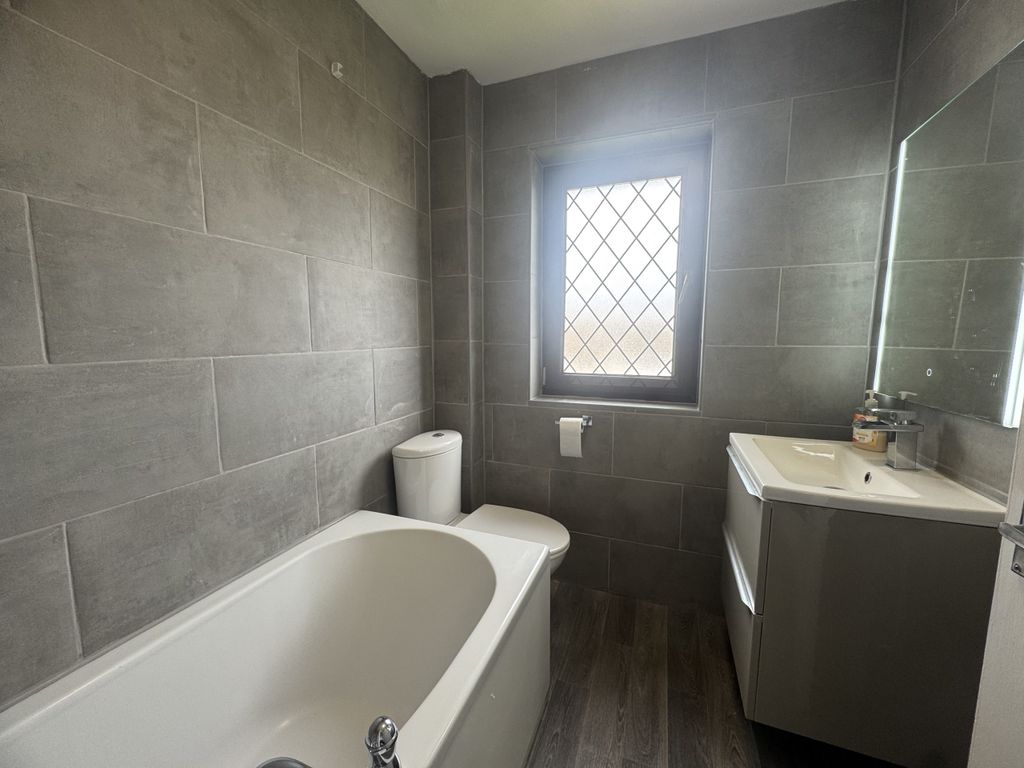 Additional image 11 of 2 bed detached house to rentFarmhill Mews, Douglas, Isle Of Man IM2