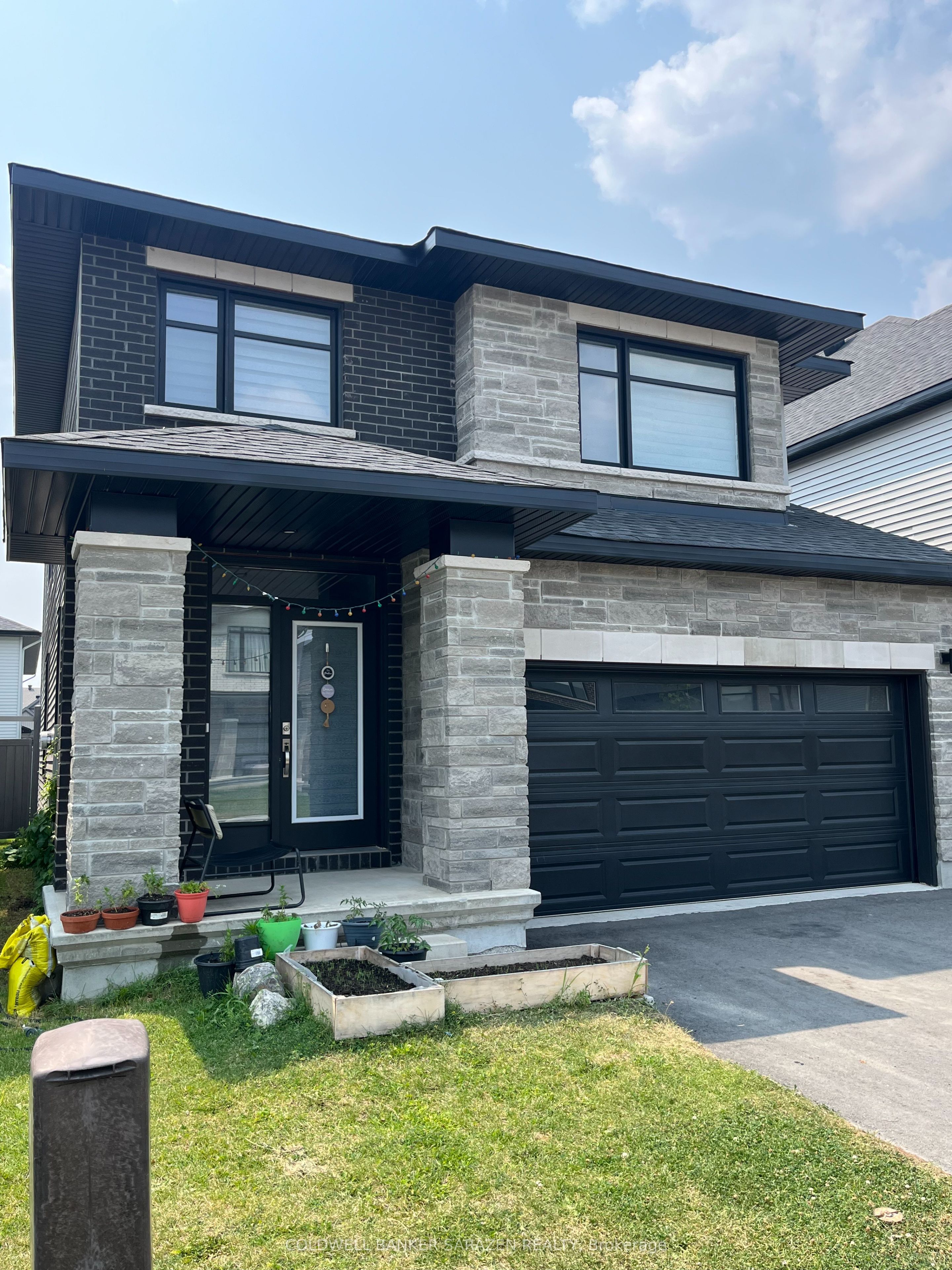 248 Dagenham Street, Ottawa, ON, K2S 2X7