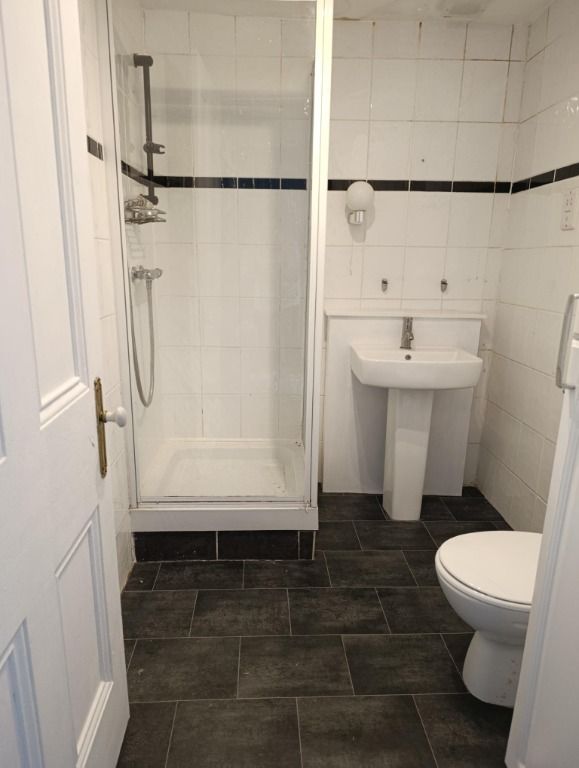 Additional image 6 of 1 bed flat to rentMarine Parade, Dunoon, Argyll And Bute PA23