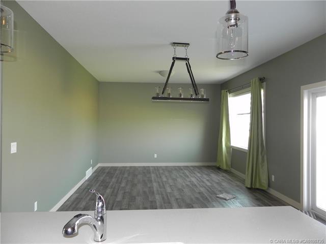 Additional image 6 of 18 Cross Street, Lacombe, AB, T4L 0J4