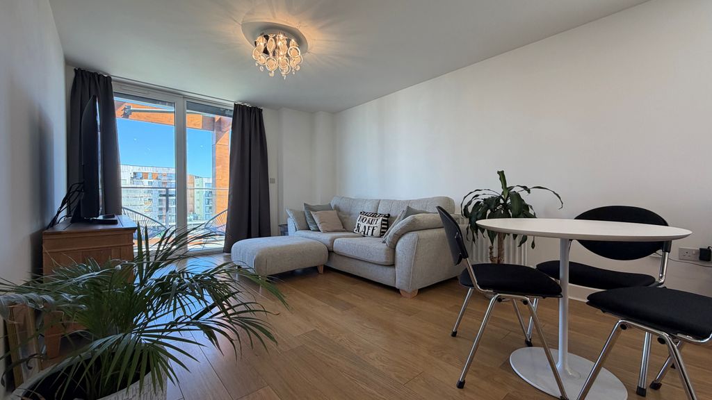 Additional image 5 of 2 bed flat to rentNewfoundland Way, Bristol BS20