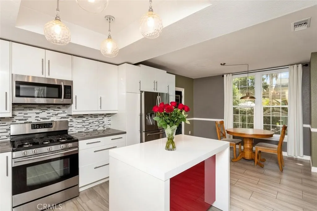 Additional image 8 of 402 S Olive St, Anaheim, CA 92805
