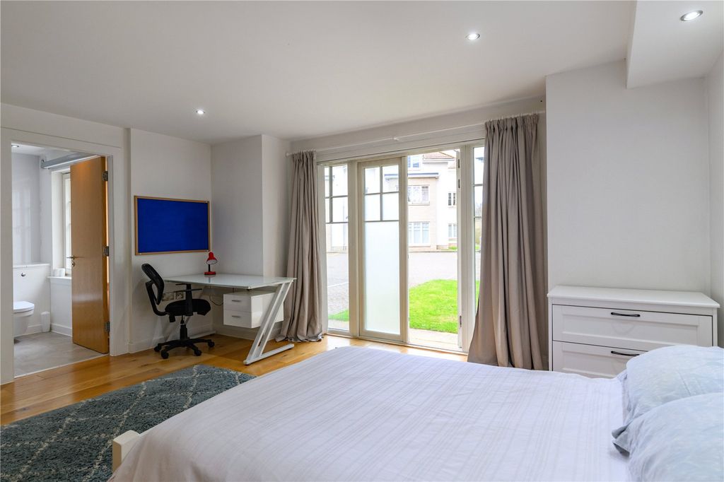 Additional image 8 of 3 bed flat for saleNew Park Place, St. Andrews, Fife KY16