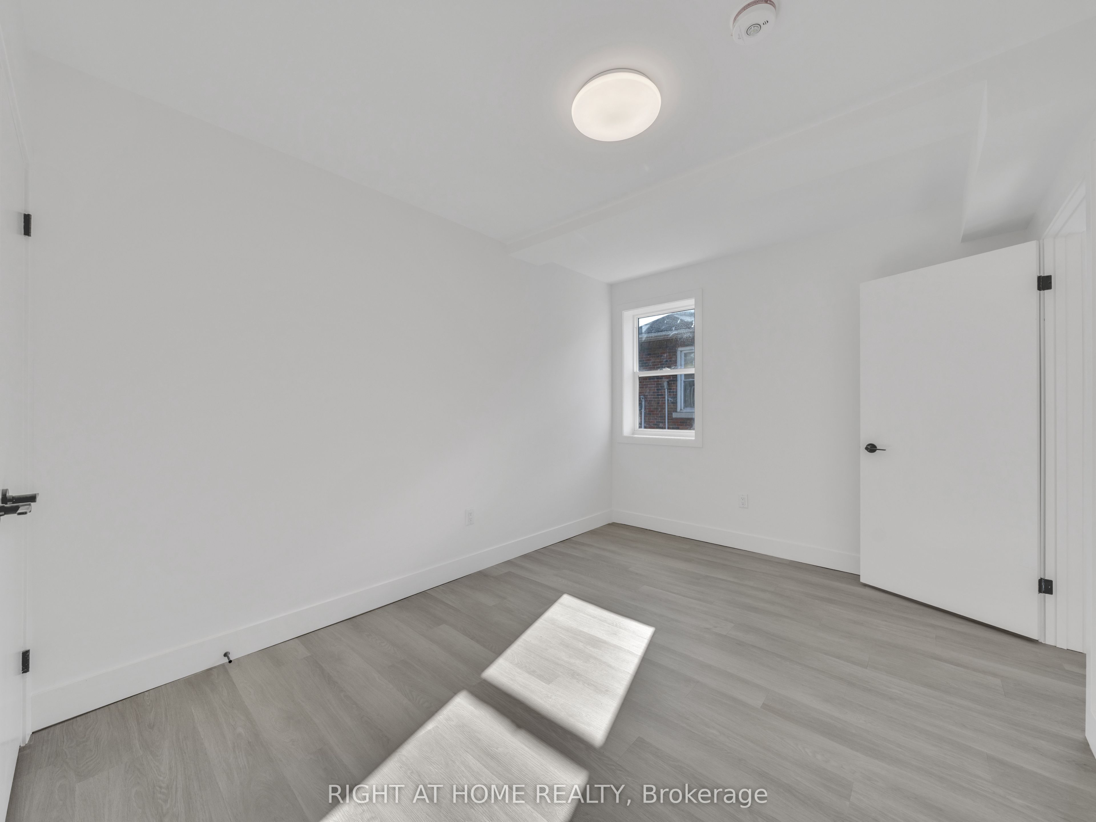 Additional image 6 of 202-1804 Drouillard Road, Windsor, ON, N8W 3X5