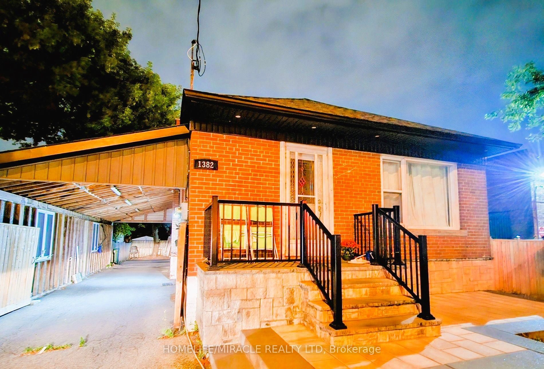 Additional image 3 of Main-1382 Warden Avenue, Toronto, ON, M1R 2S5