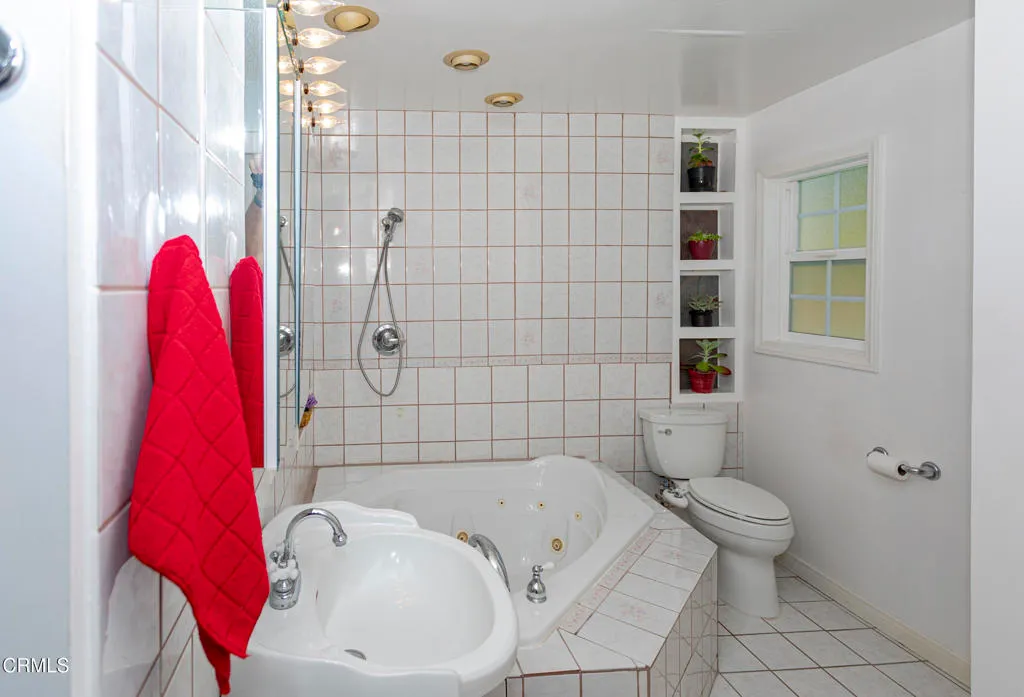 Additional image 15 of 9010 Mulberry Drive, Sunland, CA 91040