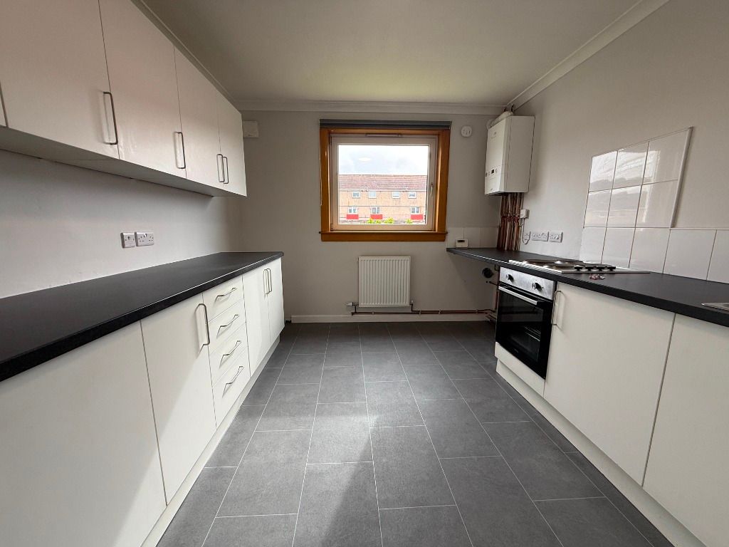Additional image 4 of 2 bed maisonette to rentOakbank Avenue, Wishaw ML2