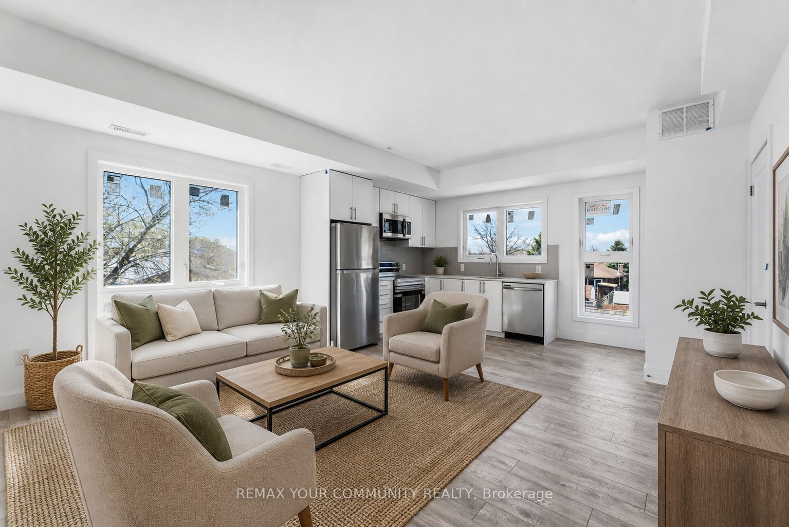 Additional image 4 of 315-6638 Mcleod Road, Niagara Falls, ON, L2G 3G5