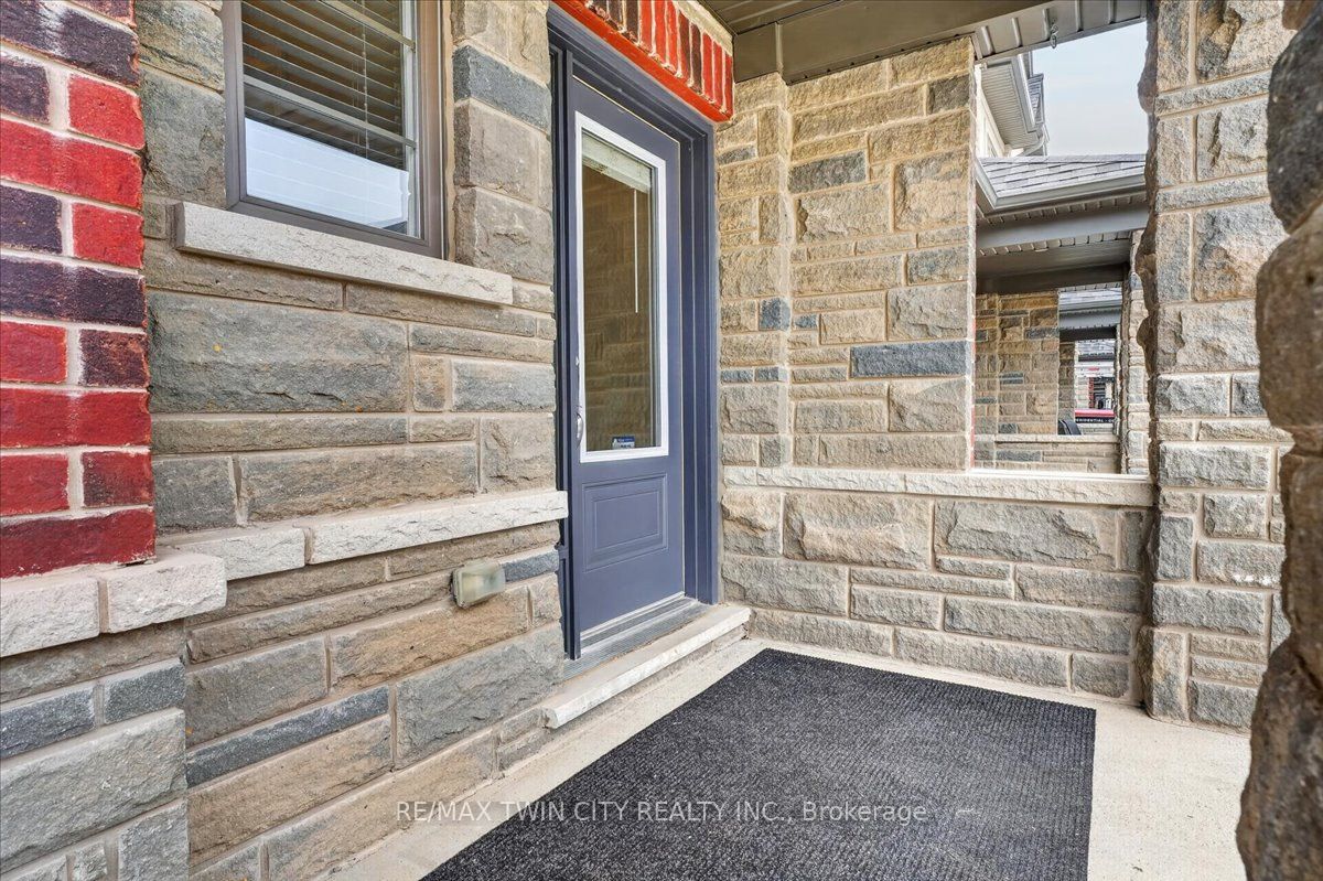 16-324 Equestrian Way, Cambridge, ON, N3E 0E2 photo 5