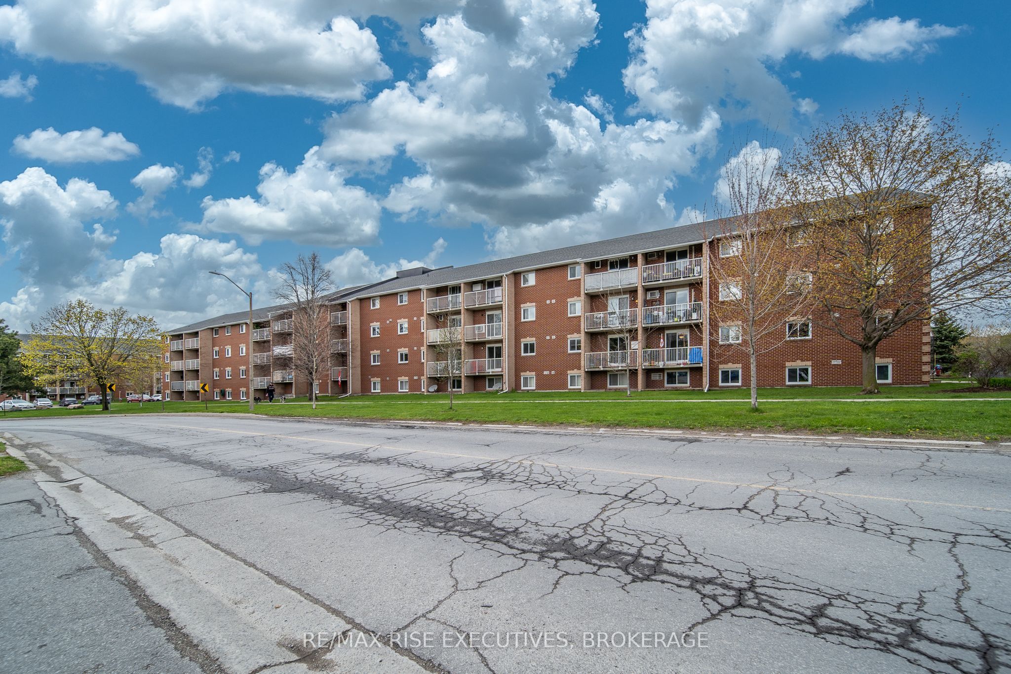 Additional image 3 of 214-566 Armstrong Road, Kingston, ON, K7M 8M2