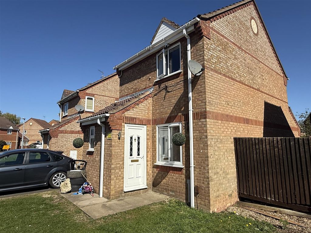 Additional image 2 of 3 bed link detached house for saleHeron Park, Parnwell, Peterborough PE1