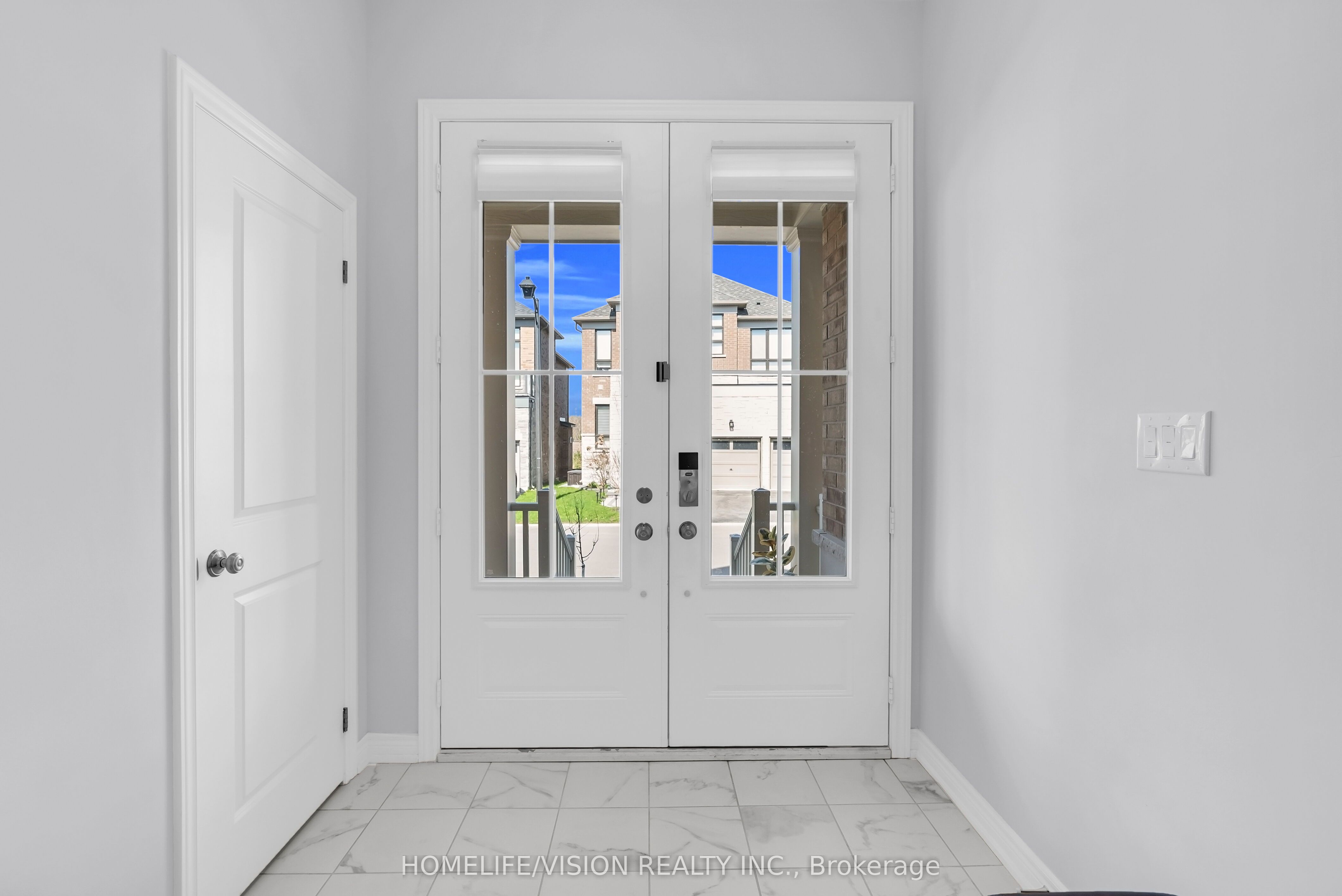 Additional image 4 of 35 Pine Hill Crescent, Aurora, ON, L4G 3Y2