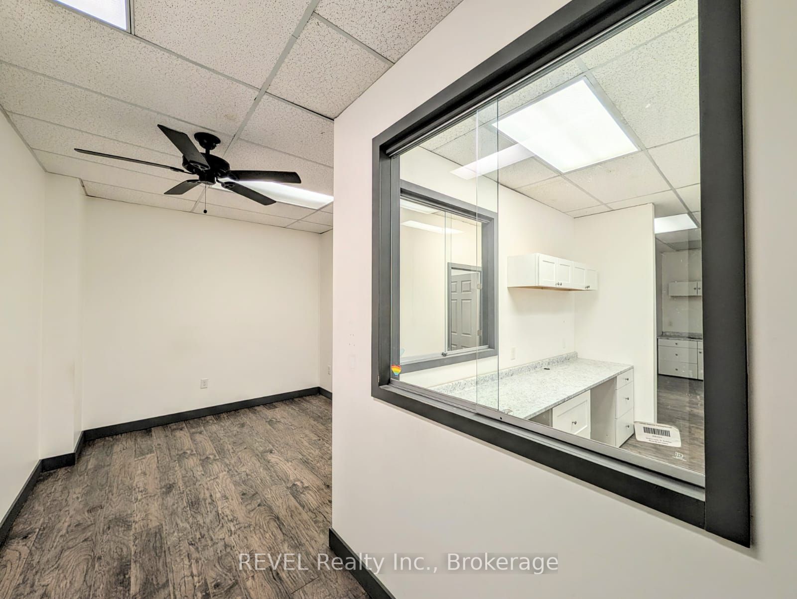 Additional image 3 of M3-112 Queenston Street, St. Catharines, ON, L2R 2Z4