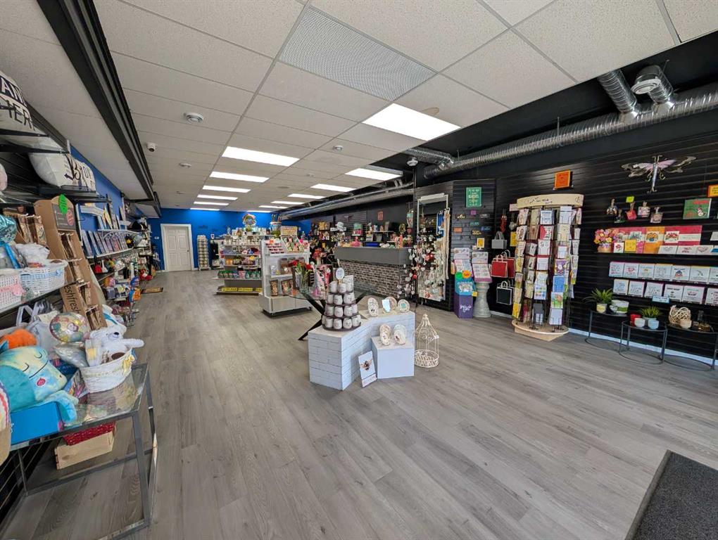 Additional image 5 of Main Floor-524 3 Street SE, Medicine Hat, AB, T1A 0H3